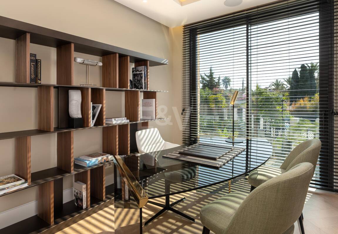 Espectacular villa de lujo a estrenar en Marbella Hill Club