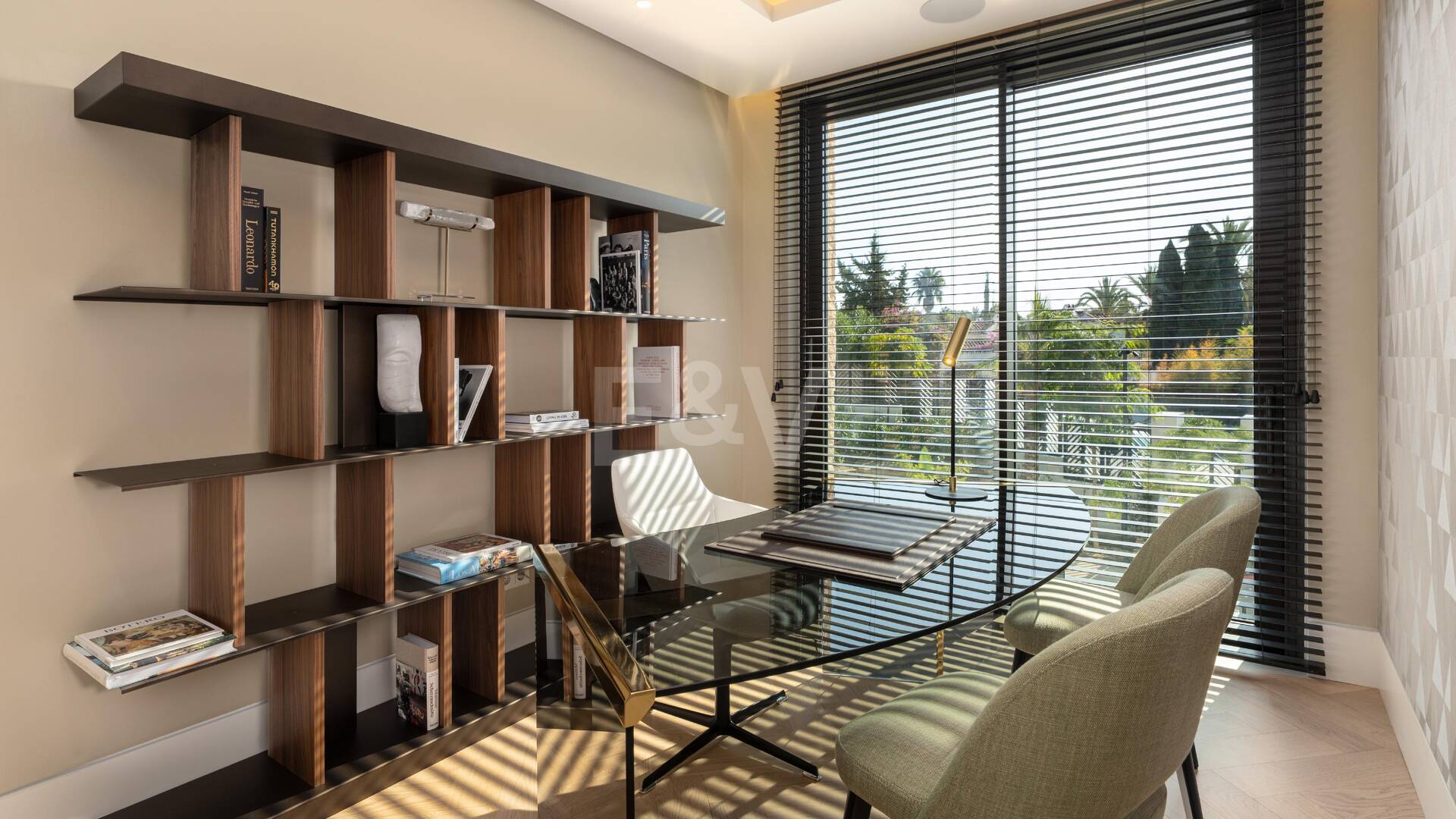 Espectacular villa de lujo a estrenar en Marbella Hill Club