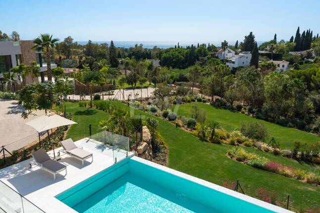 Espectacular villa de lujo a estrenar en Marbella Hill Club
