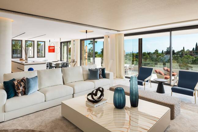 Espectacular villa de lujo a estrenar en Marbella Hill Club