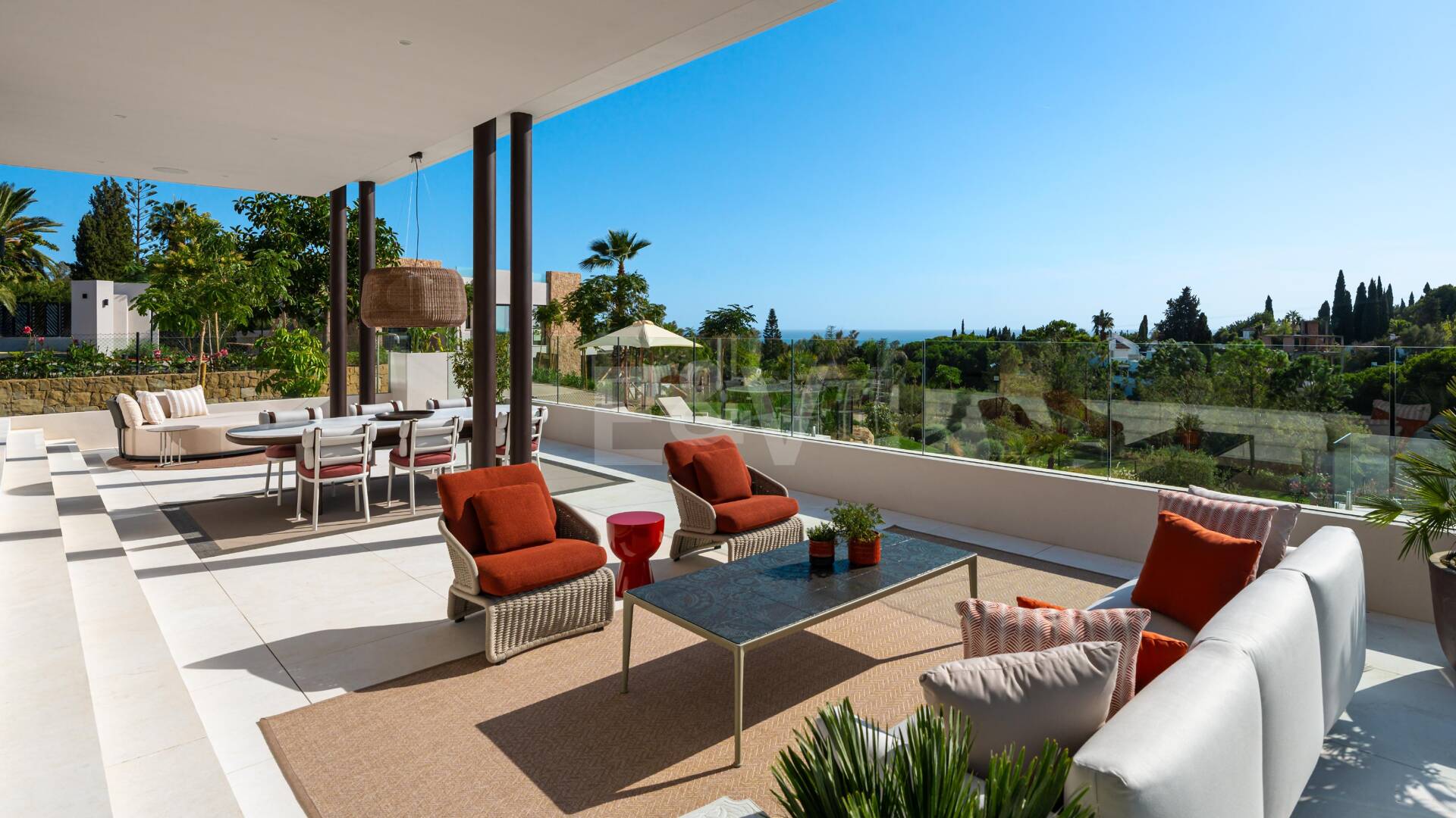 Espectacular villa de lujo a estrenar en Marbella Hill Club