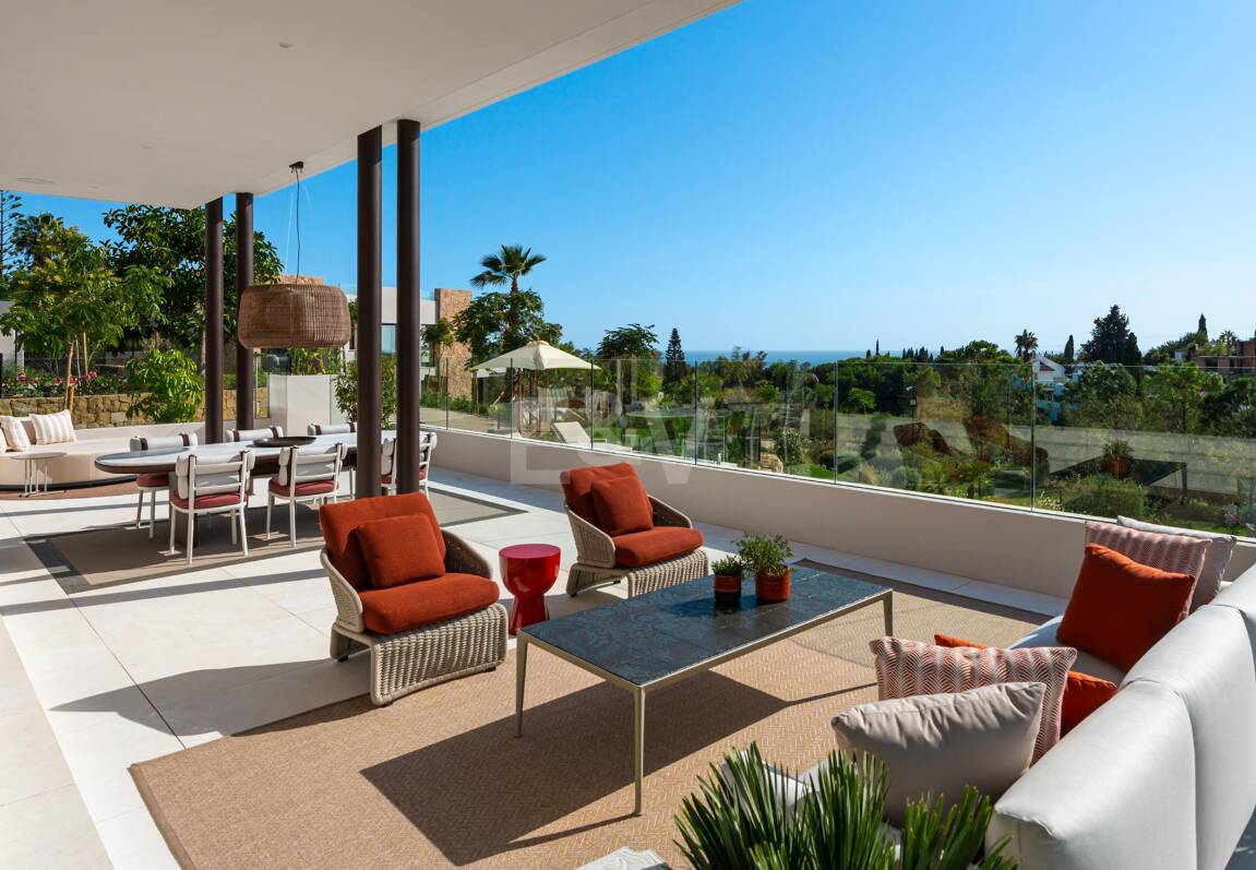 Espectacular villa de lujo a estrenar en Marbella Hill Club