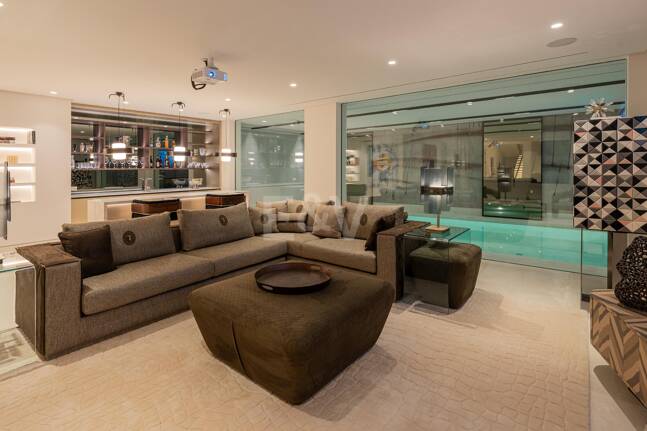 Villa till salu i Marbella Hill Club, Marbella Golden Mile