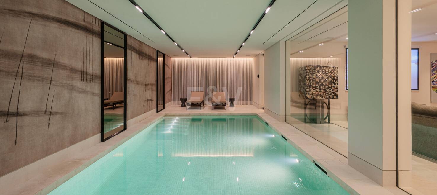 Stunning Brand New Luxury Villa in Marbella Hill Club