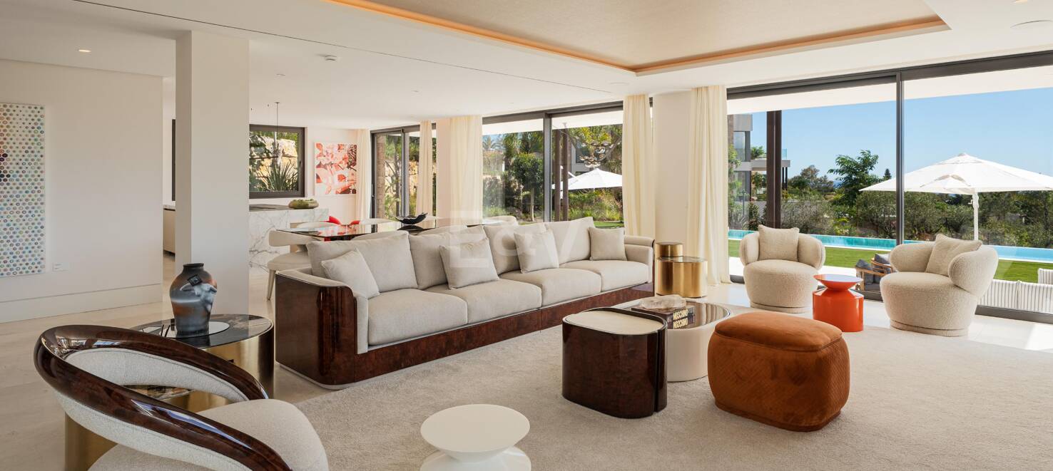 Stunning Brand New Luxury Villa in Marbella Hill Club