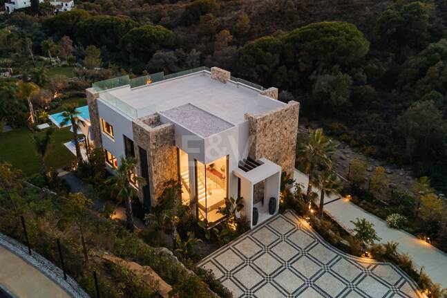 Villa till salu i Marbella Hill Club, Marbella Golden Mile