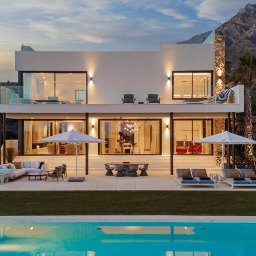 Stunning Brand New Luxury Villa in Marbella Hill Club