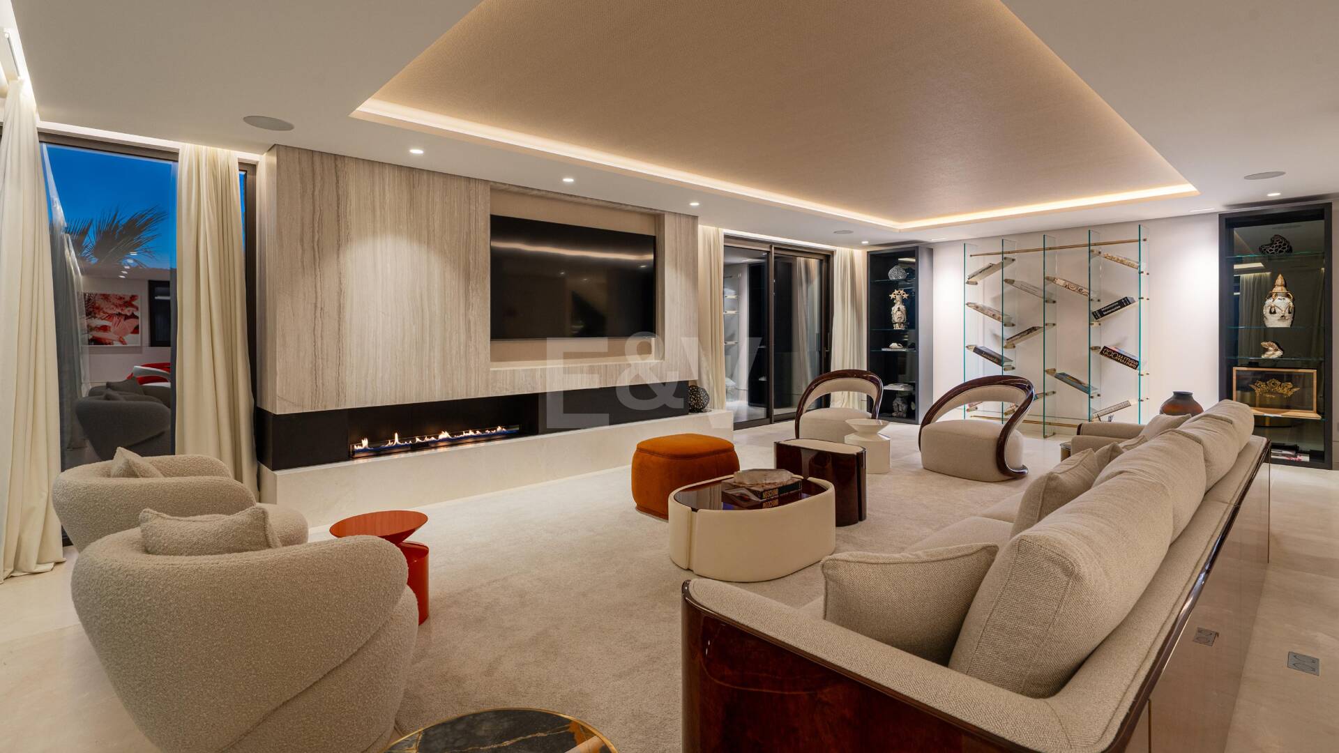 Atemberaubende brandneue Luxusvilla im Marbella Hill Club