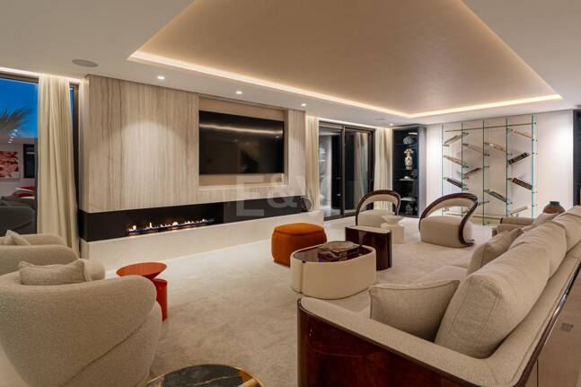 Villa till salu i Marbella Hill Club, Marbella Golden Mile