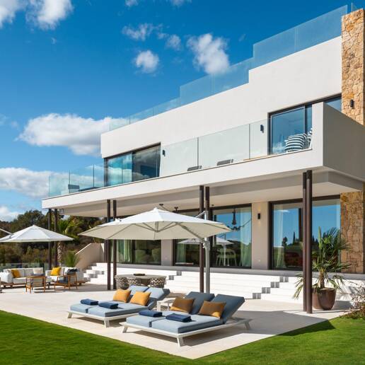 Stunning Brand New Luxury Villa in Marbella Hill Club