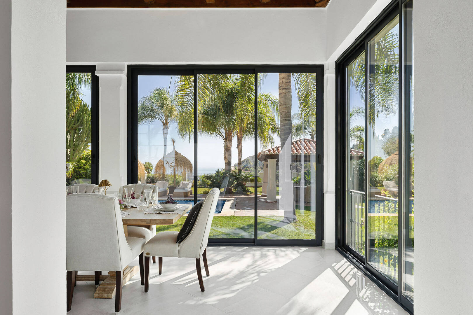 Eleganter andalusischer Rückzugsort mit zeitlosem Charme in El Madroñal