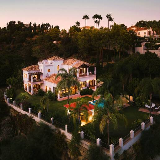 Eleganter andalusischer Rückzugsort mit zeitlosem Charme in El Madroñal