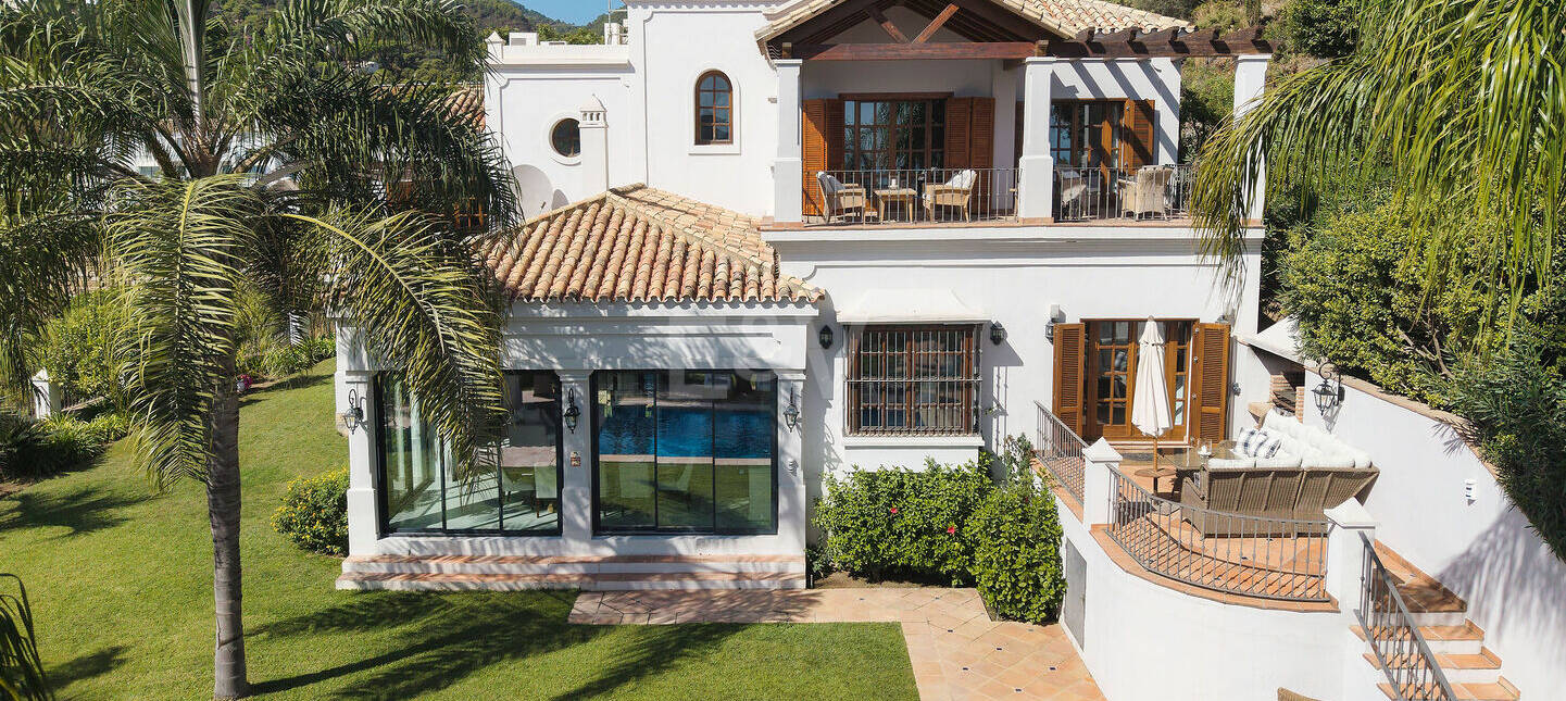 Eleganter andalusischer Rückzugsort mit zeitlosem Charme in El Madroñal