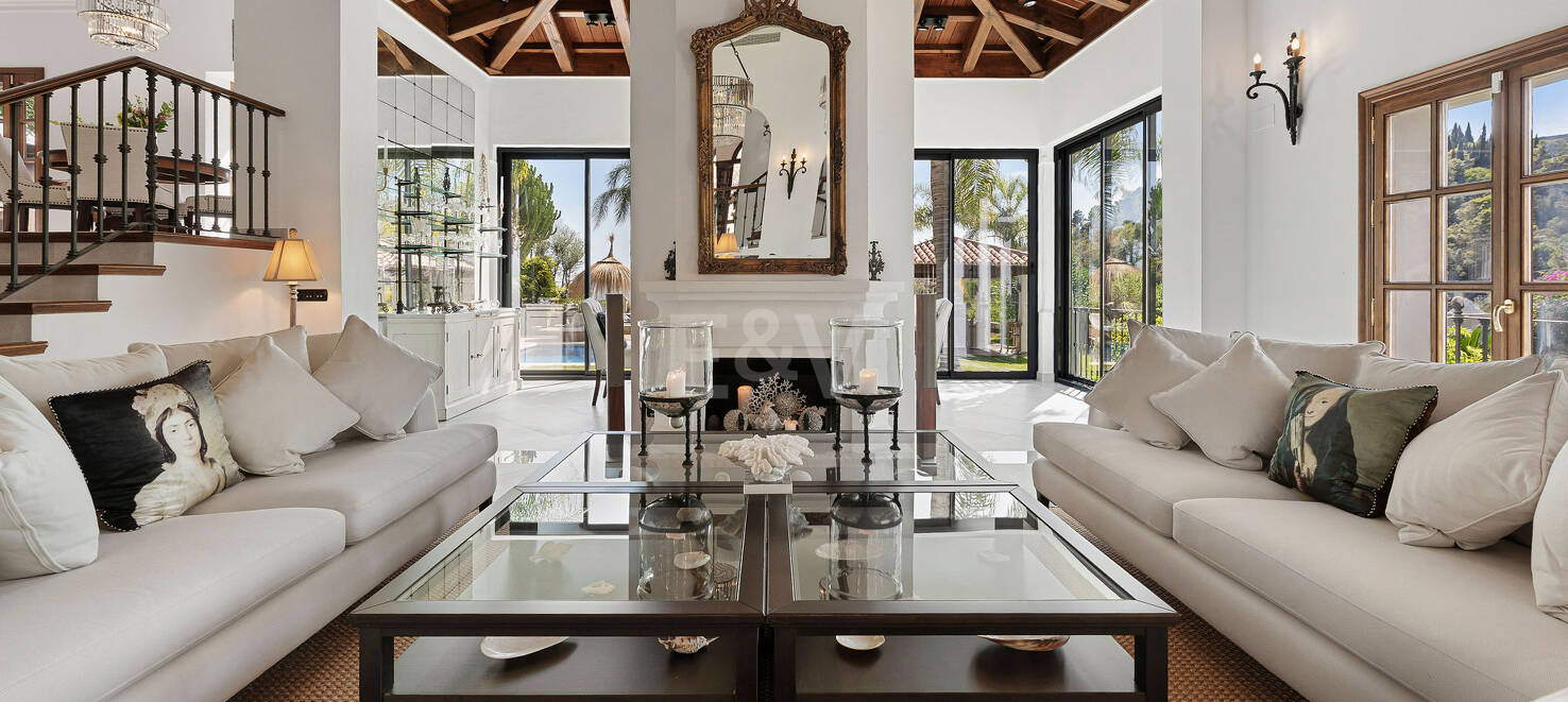 Eleganter andalusischer Rückzugsort mit zeitlosem Charme in El Madroñal