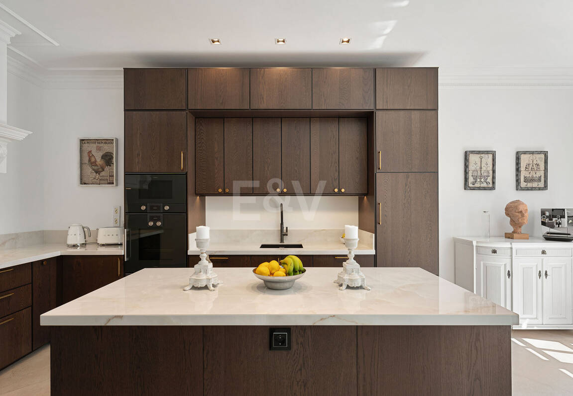 Eleganter andalusischer Rückzugsort mit zeitlosem Charme in El Madroñal