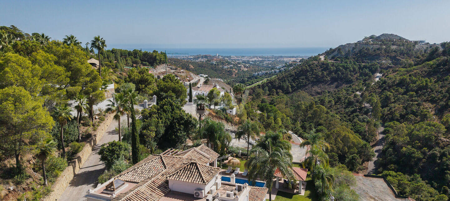 Eleganter andalusischer Rückzugsort mit zeitlosem Charme in El Madroñal