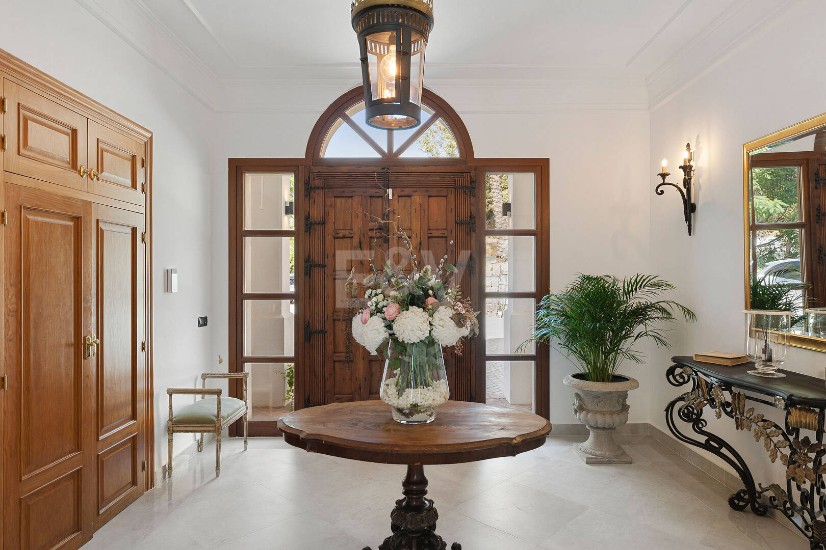 Eleganter andalusischer Rückzugsort mit zeitlosem Charme in El Madroñal