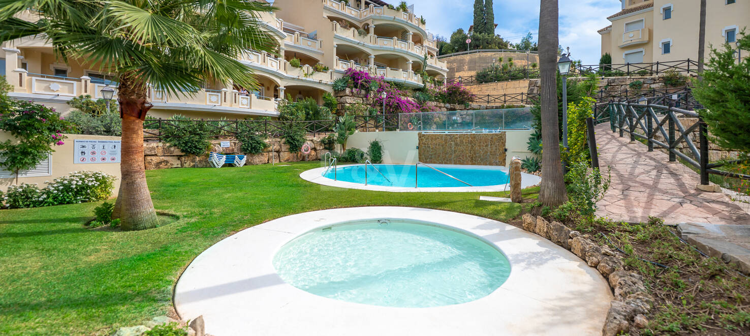 Bright Apartment in a Gated Community