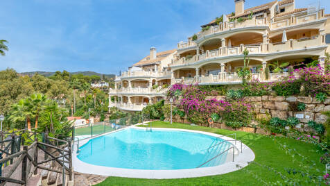 Bright Apartment in a Gated Community