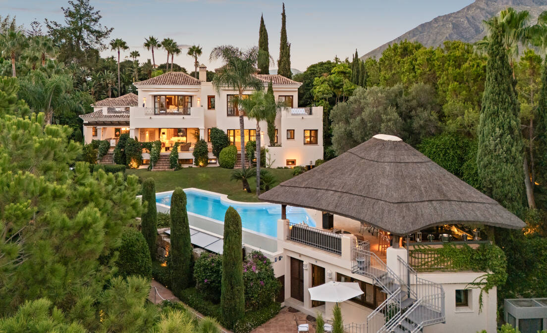 Andalusische Architektur trifft auf modernen Wohnkomfort in den Lomas del Marbella Club