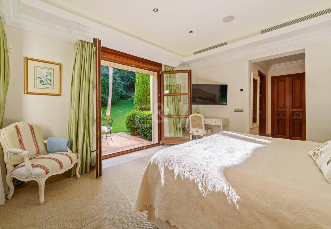 Andalusian Architecture Meets Contemporary Comfort in Lomas del Marbella Club