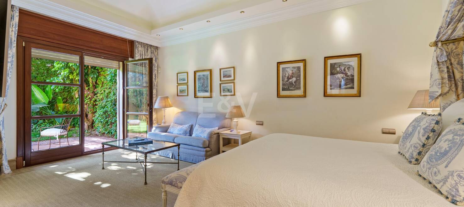 Andalusische Architektur trifft auf modernen Wohnkomfort in den Lomas del Marbella Club