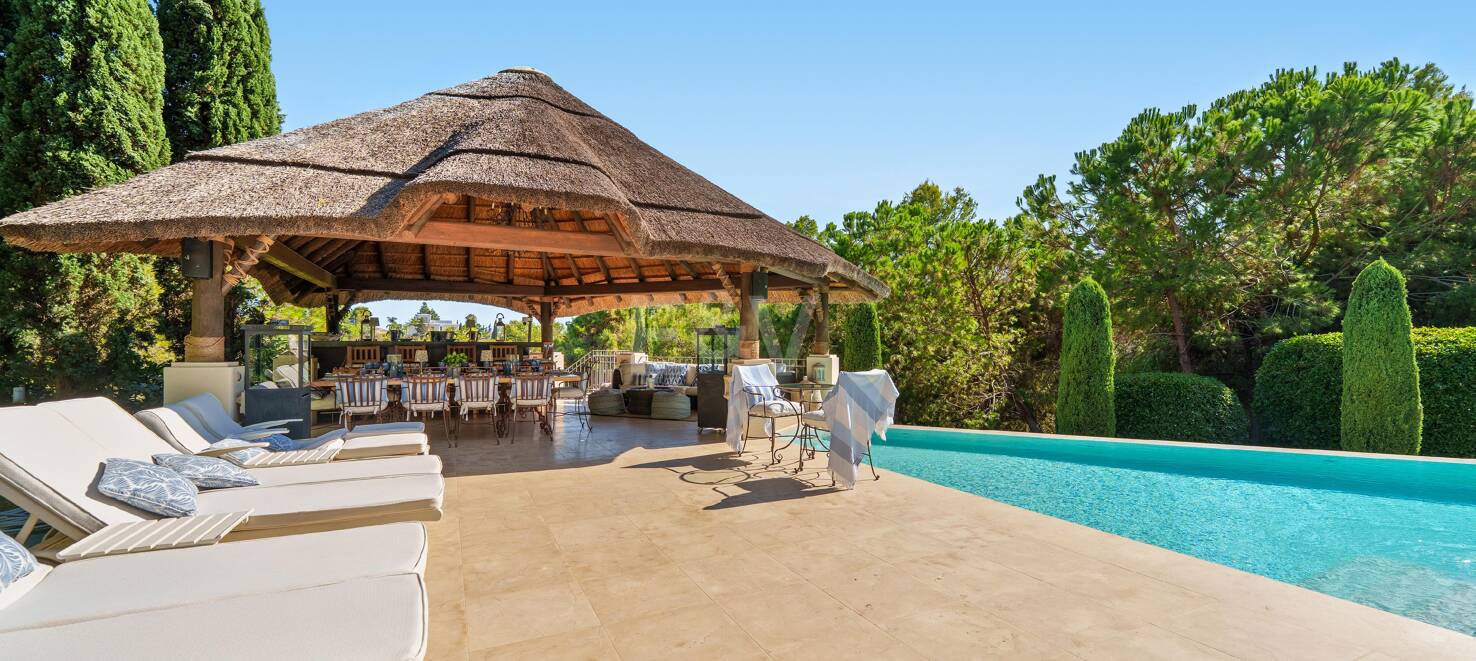 Andalusische Architektur trifft auf modernen Wohnkomfort in den Lomas del Marbella Club