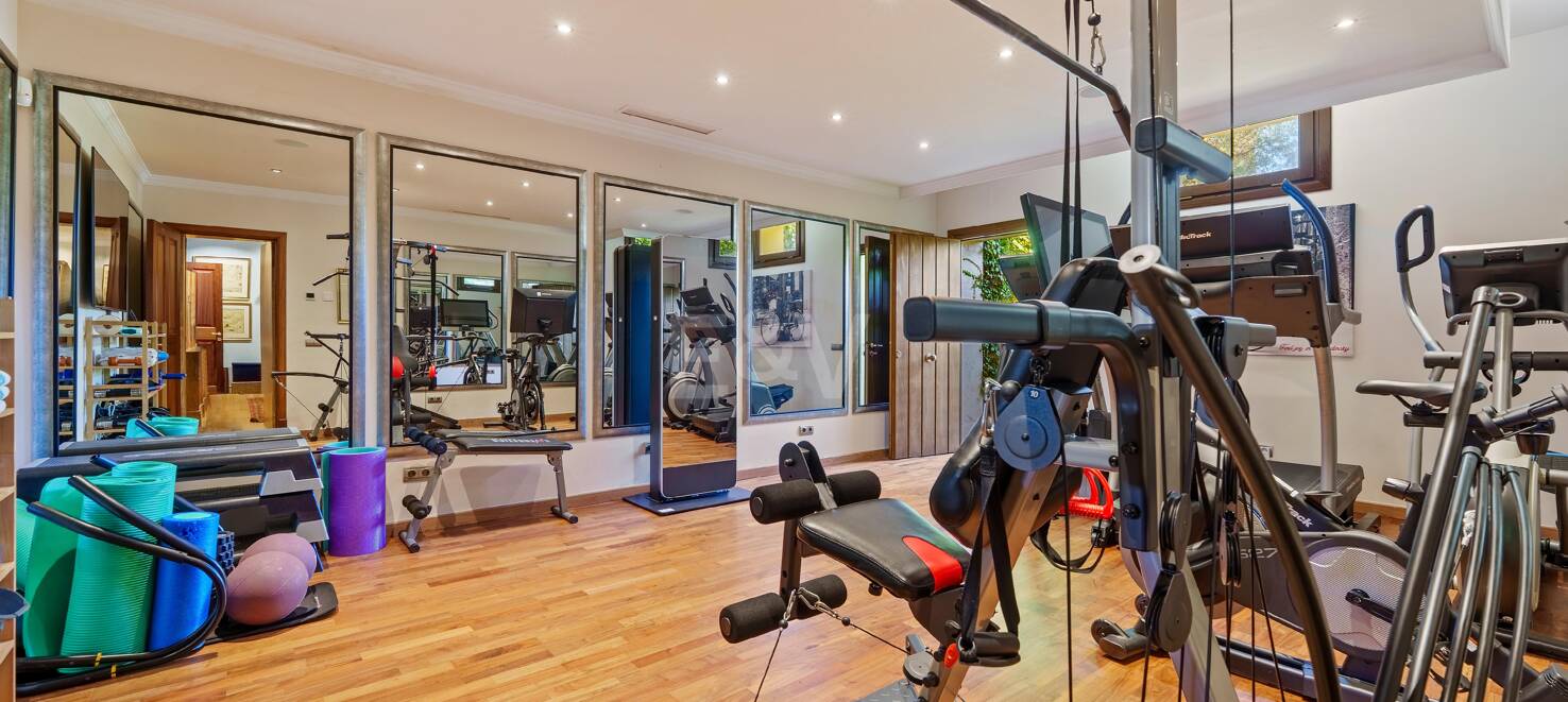 Andalusische Architektur trifft auf modernen Wohnkomfort in den Lomas del Marbella Club