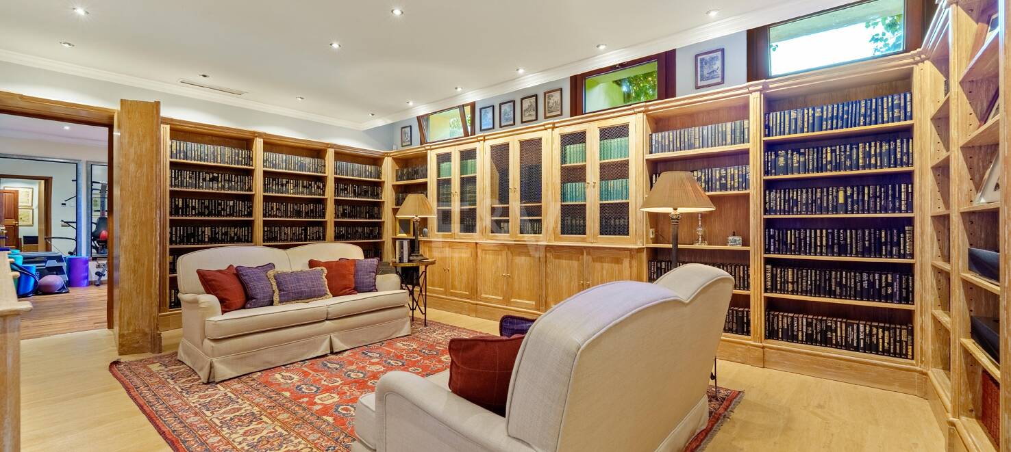 Andalusische Architektur trifft auf modernen Wohnkomfort in den Lomas del Marbella Club