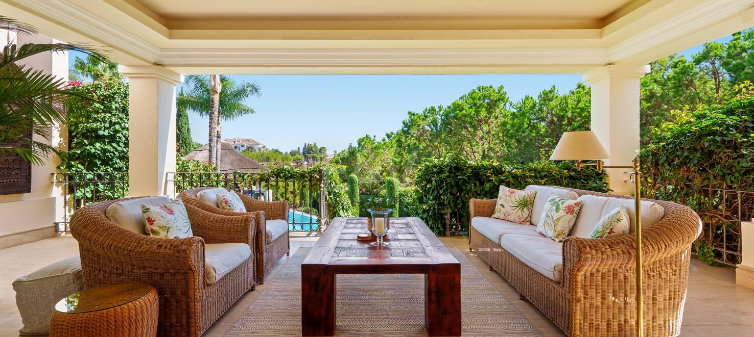 Andalusische Architektur trifft auf modernen Wohnkomfort in den Lomas del Marbella Club