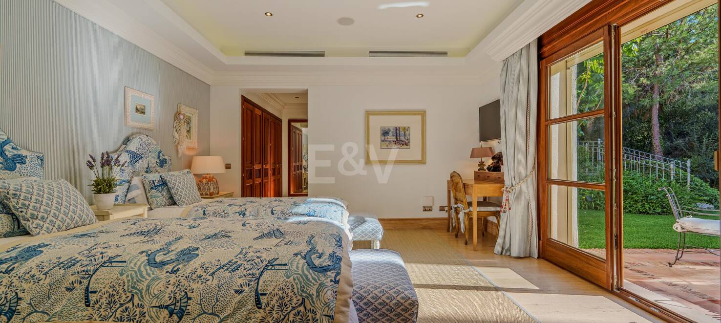 Andalusische Architektur trifft auf modernen Wohnkomfort in den Lomas del Marbella Club