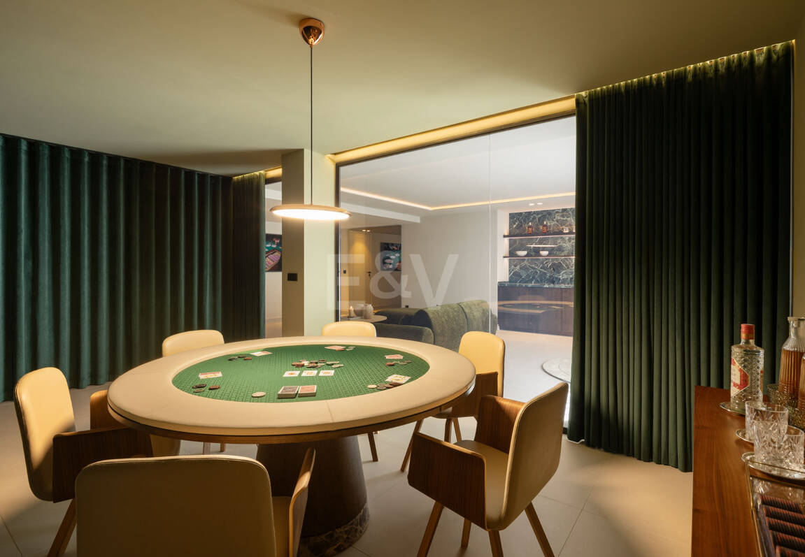 Frontline Golf Luxury with Panoramic Sea, Lake & Mountain Views in Los Arqueros