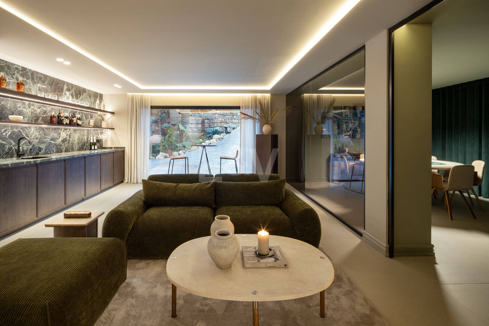 Frontline Golf Luxury with Panoramic Sea, Lake & Mountain Views in Los Arqueros