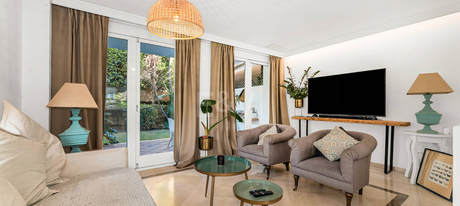 Radhus till salu i Nueva Andalucia, Marbella