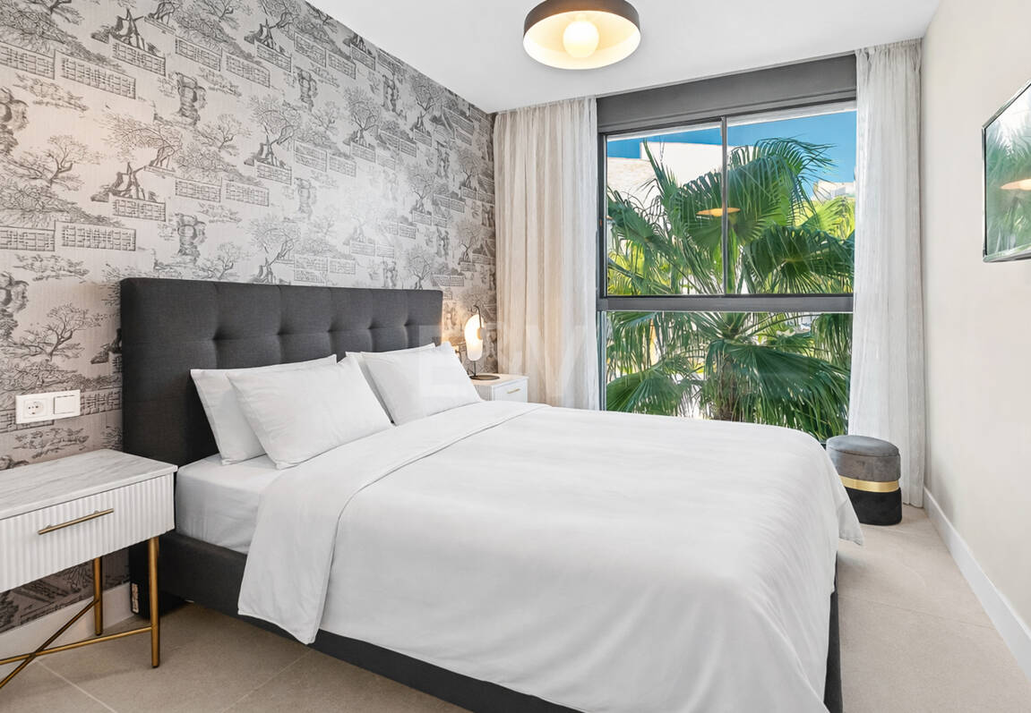 Modernes Penthouse mit Dachterrasse