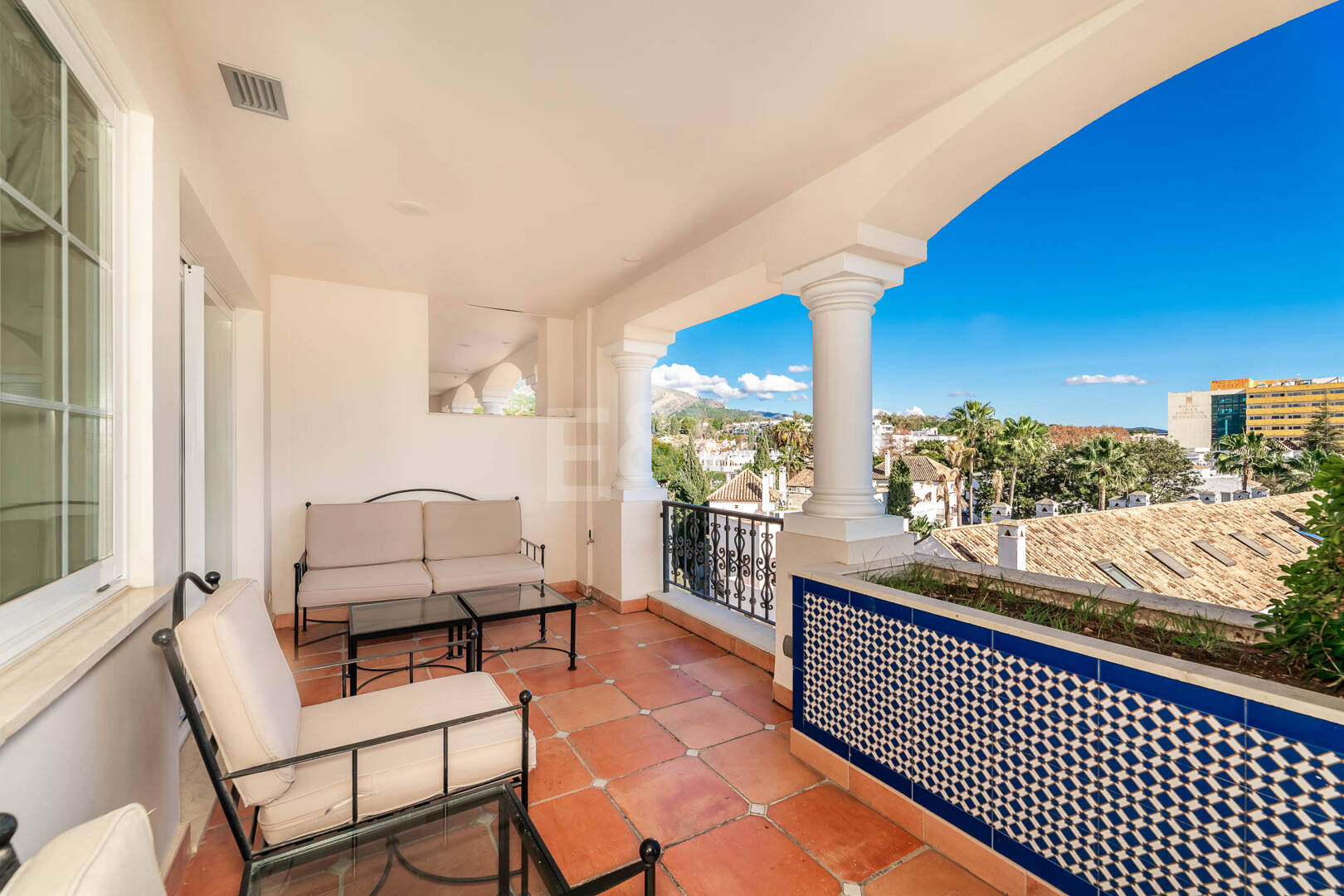 Lägenhet till salu i Beach Side Golden Mile, Marbella Golden Mile