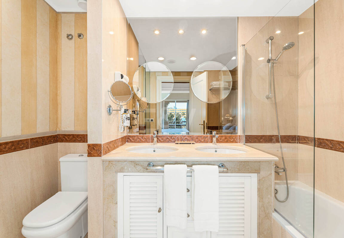 Lägenhet till salu i Beach Side Golden Mile, Marbella Golden Mile