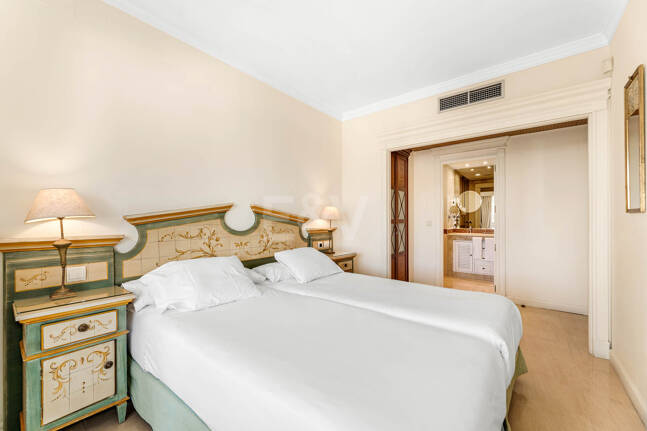 Lägenhet till salu i Beach Side Golden Mile, Marbella Golden Mile