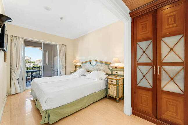 Lägenhet till salu i Beach Side Golden Mile, Marbella Golden Mile