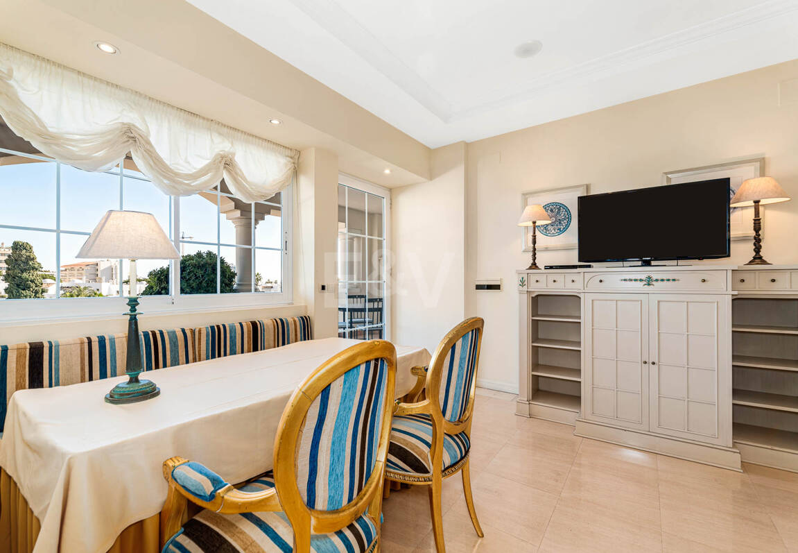 Lägenhet till salu i Beach Side Golden Mile, Marbella Golden Mile