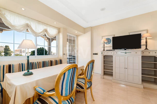 Lägenhet till salu i Beach Side Golden Mile, Marbella Golden Mile