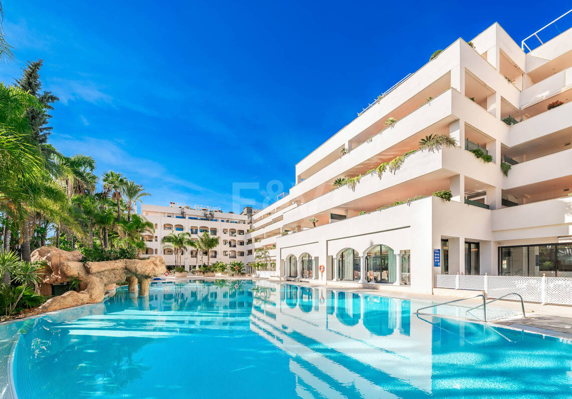 Appartement Golden Mile avec permis de séjour & rendement de location éprouvé