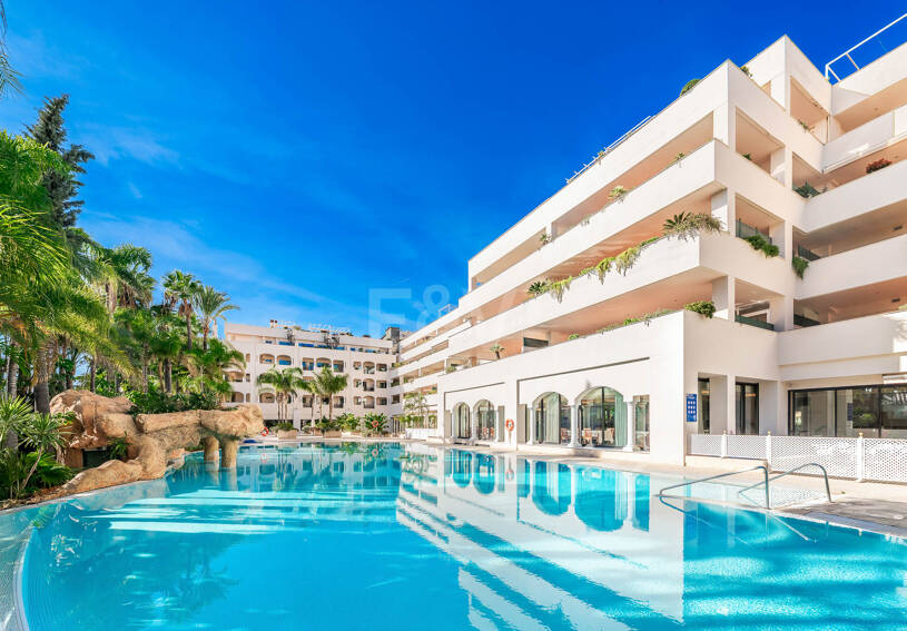 Lägenhet till salu i Beach Side Golden Mile, Marbella Golden Mile