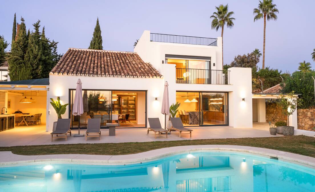 Stunning Scandinavian-Style Villa in the Heart of Nueva Andalucía