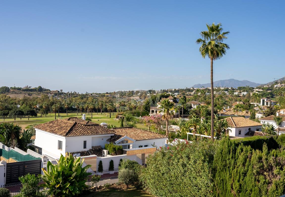 Stunning Scandinavian-Style Villa in the Heart of Nueva Andalucía