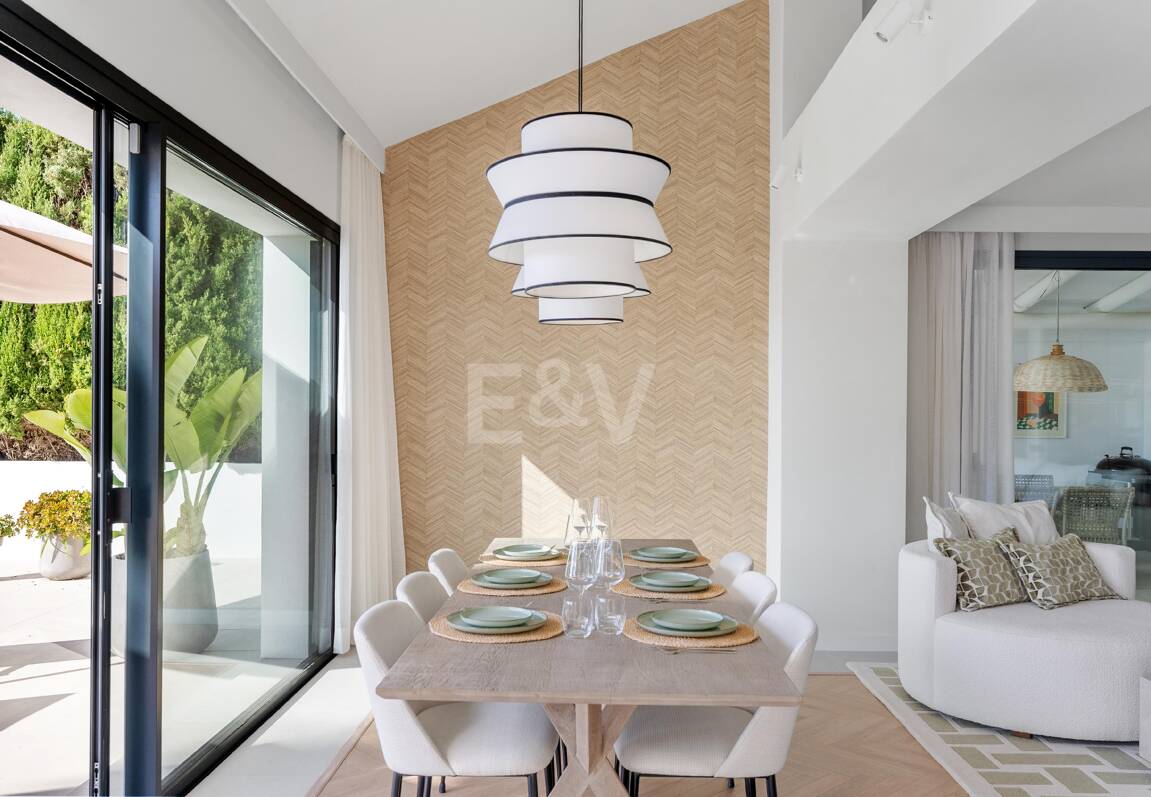 Stunning Scandinavian-Style Villa in the Heart of Nueva Andalucía