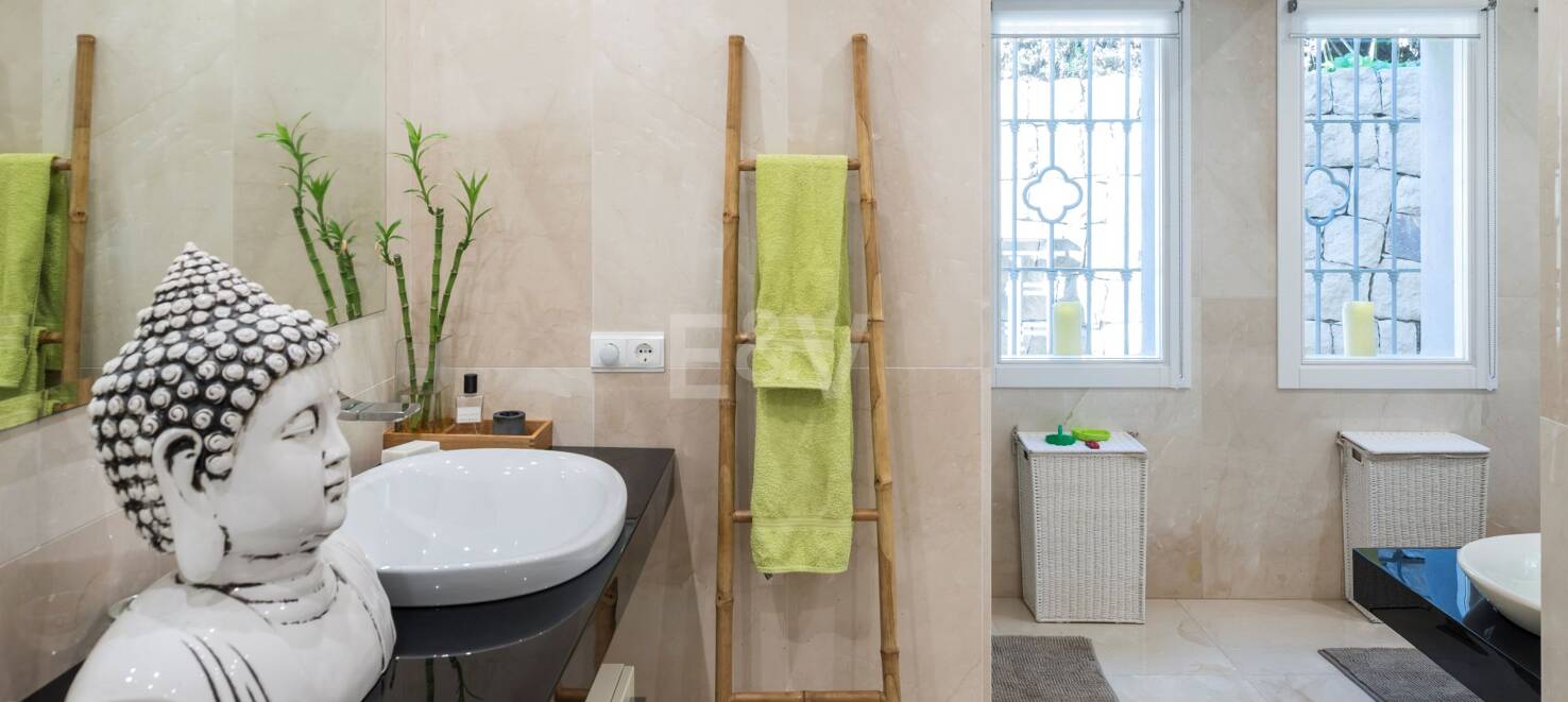 Schicke Villa in naturnaher Lage nahe La Quinta