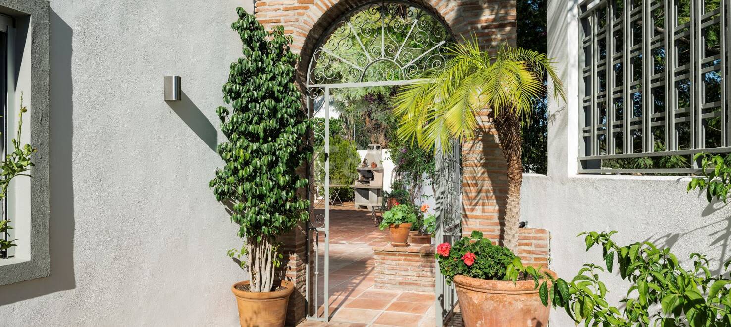 Schicke Villa in naturnaher Lage nahe La Quinta