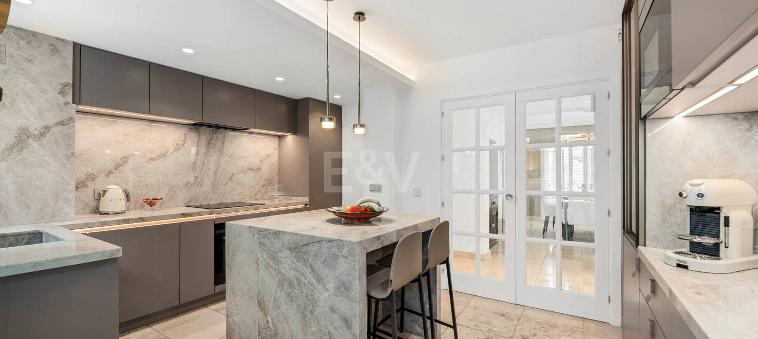 Schicke Villa in naturnaher Lage nahe La Quinta