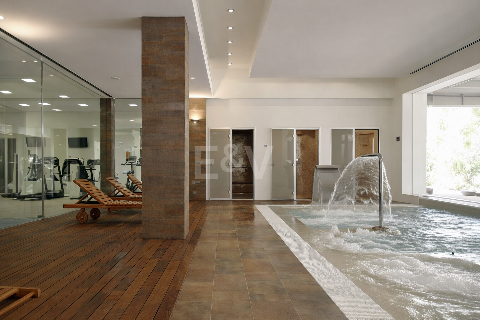 Golfside erhöhtes Erdgeschoss-Apartment mit Bergblick und Resort-ähnlichen Annehmlichkeiten